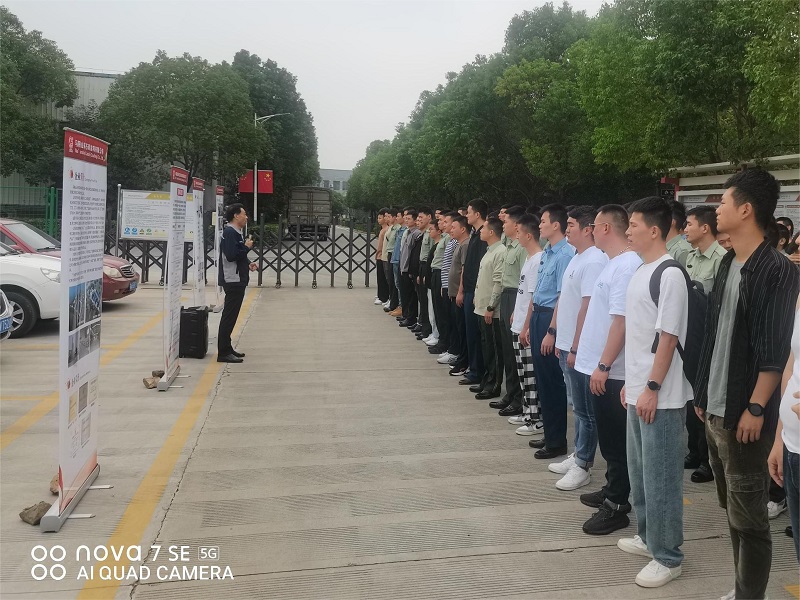 組織退役軍人到我司參觀 為退役軍人搭建就業平臺